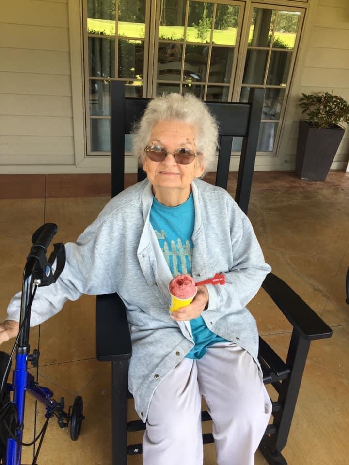 Daily Housekeeping and Laundry Services