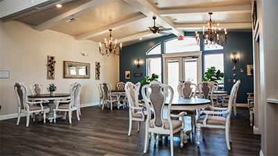 Delicious meals for everyone in a family style dining room