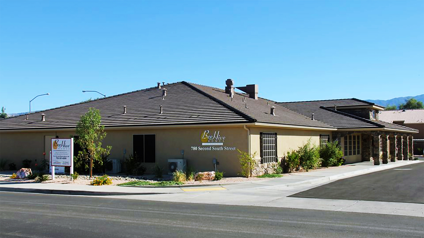 Daily Housekeeping and Laundry Services