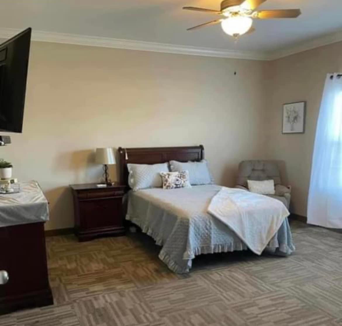 Petal Assisted Living Memory Loss Care